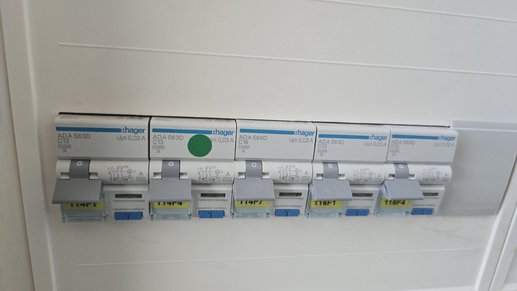 Hager Alimentazione elettrica: Schaltkasten mit Sicherungen Hager – Usato da reiden venduto da tinitus01 4