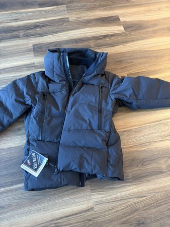 Descente Wärmejacke