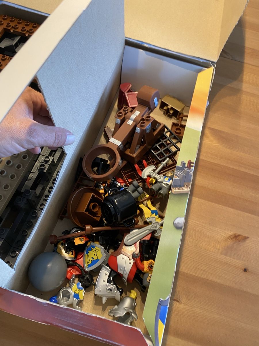 Lego Kit di costruzioni: Lego Duplo 4777 Ritterburg gebraucht – Usato da Wil SG venduto da SamuelLukas01 4