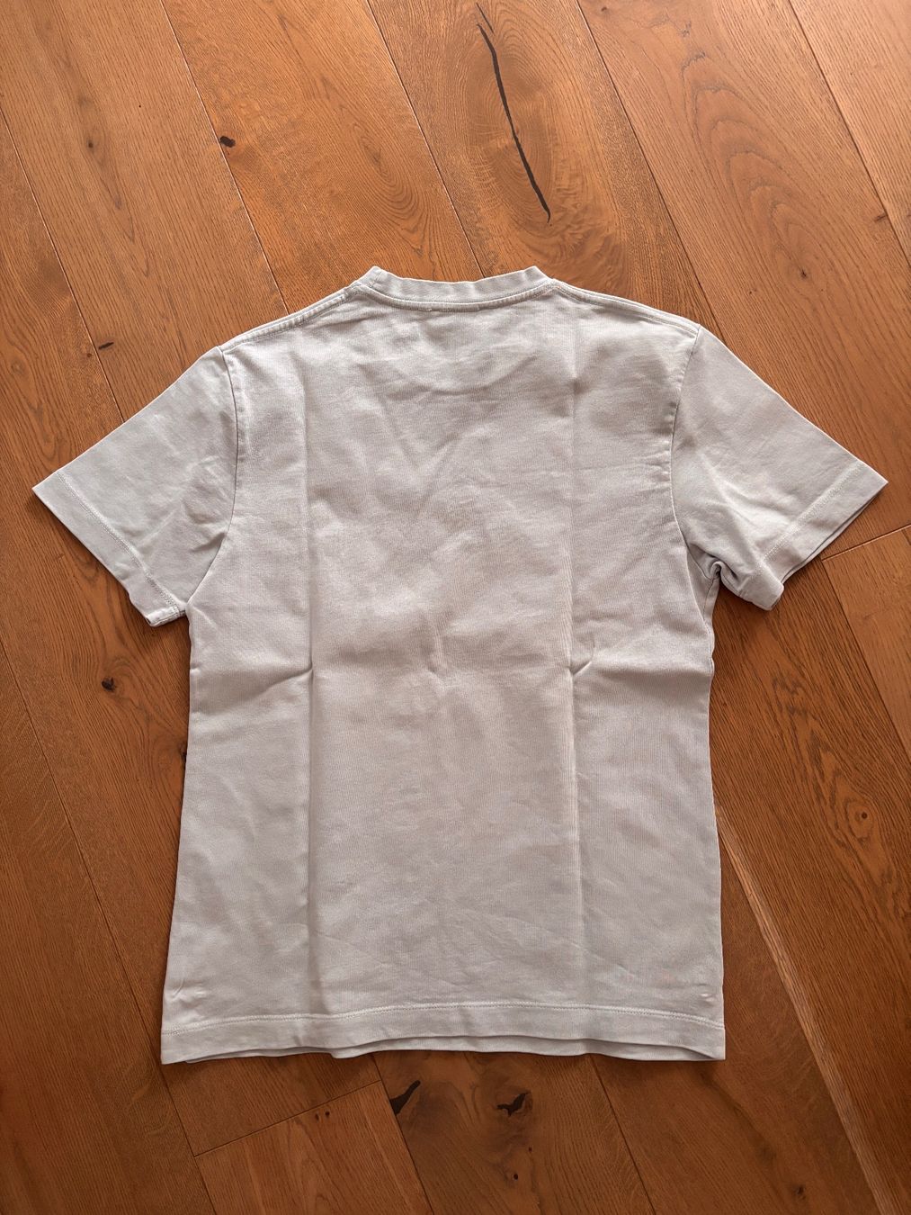 Zara T-shirts: Hellgraues Basic T-Shirt – D'occasion à Trübbach par Nico.Broder 1