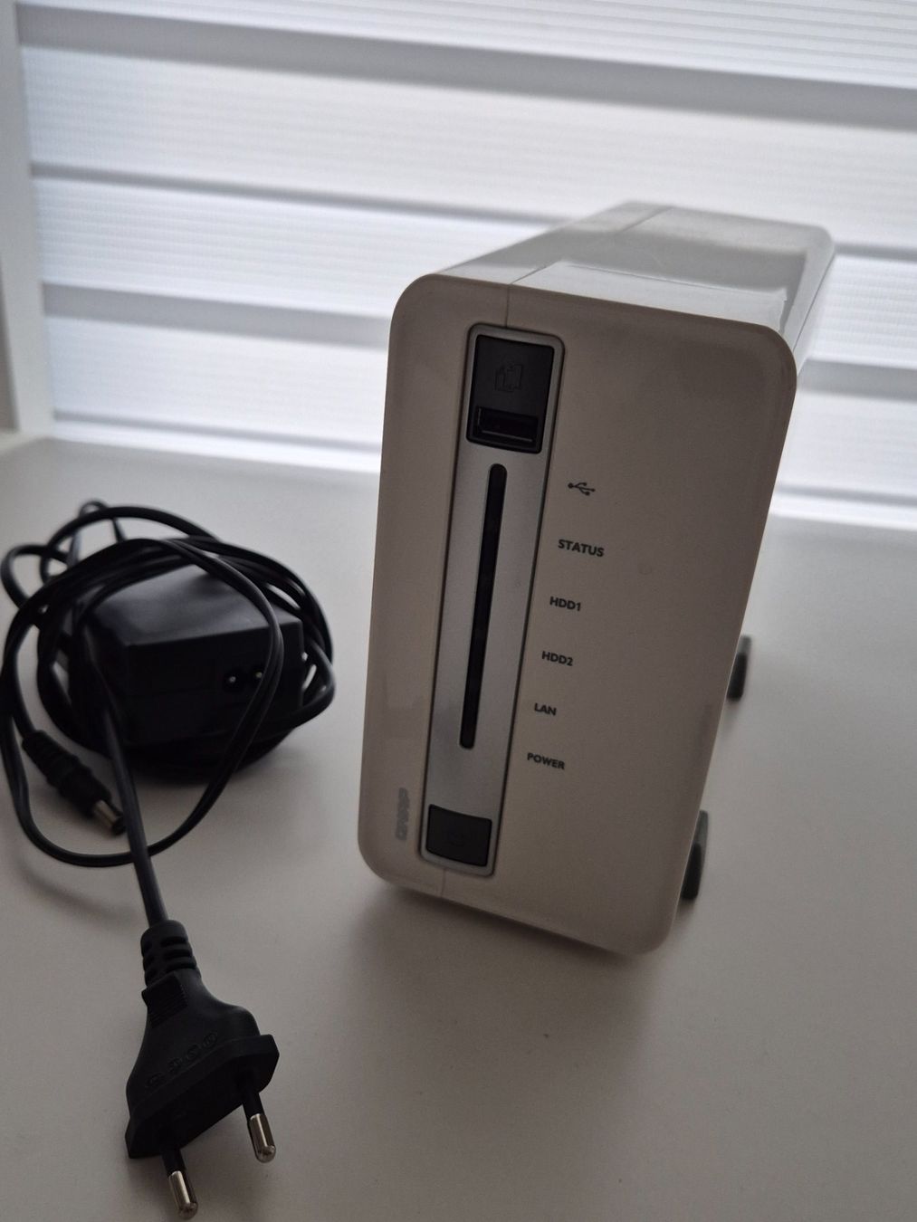 Qnap Server: QNAP TS-210 NAS 2TB – Usato da Zürich venduto da pau_y8mv 1