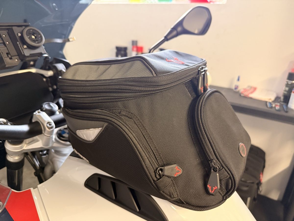SW-Motech Taschen: SW-MOTECH Evo Tankrucksack – Gebraucht aus Grenchen von Baatli