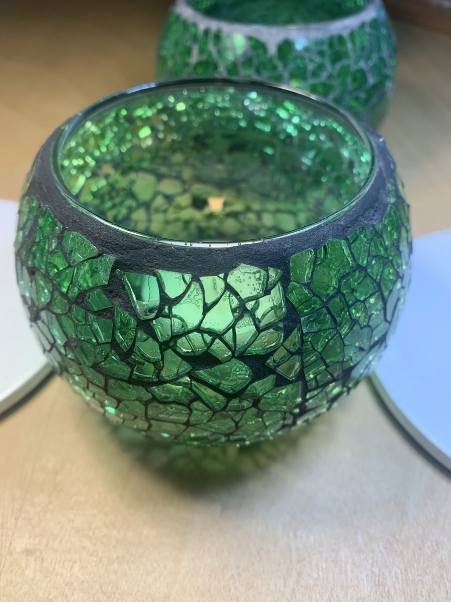 Sonstige Dekorationen & Accessoires: Windlichter originell, glasig grün  – Gebraucht aus Brugg AG von Simone92 5