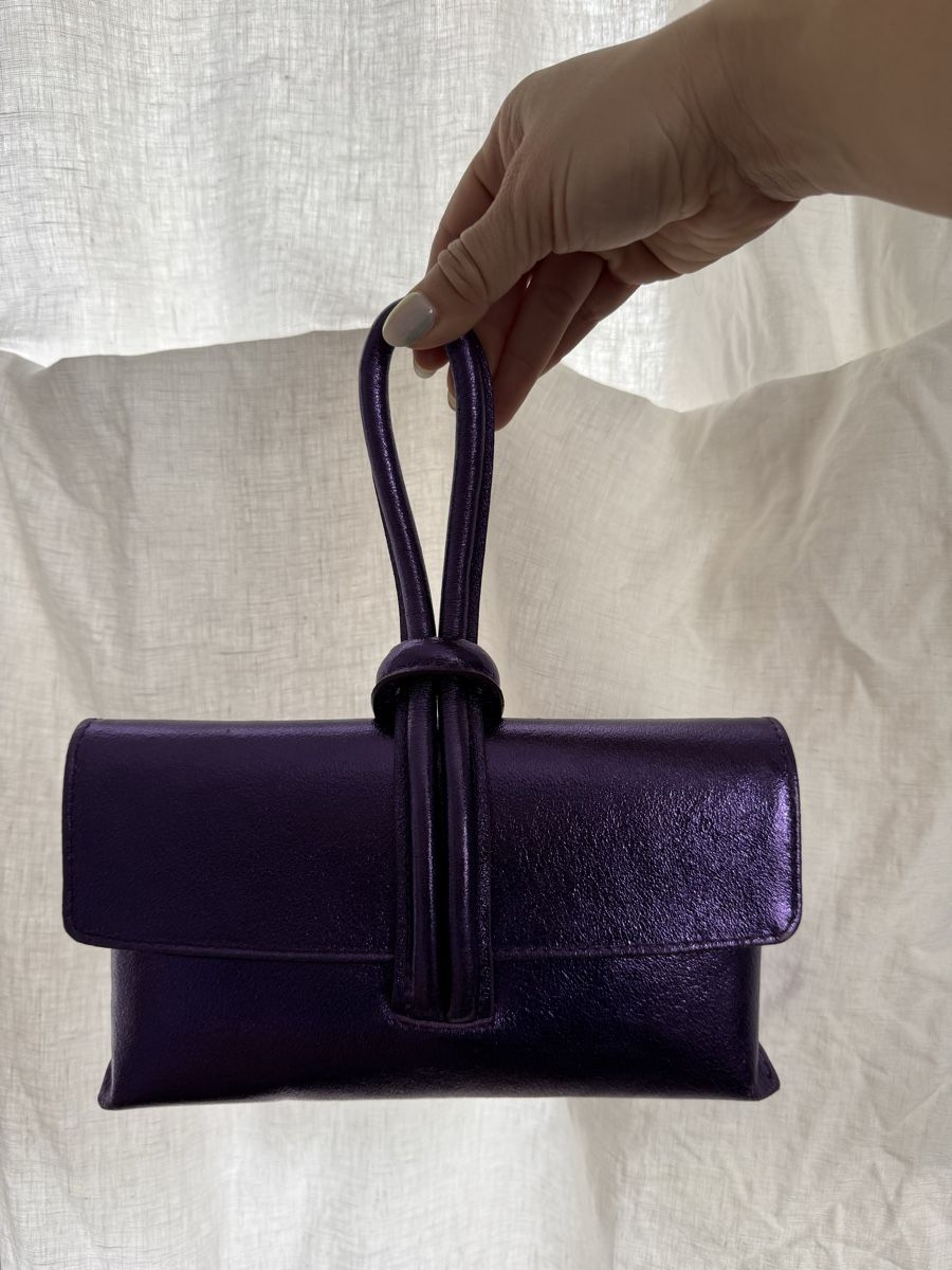 Borse da donna: NEW metallic purple leather bag – Nuovo (secondo la descrizione) da Zürich venduto da kri_zhv2