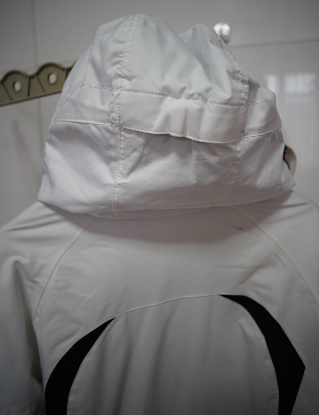 Giacche: KTec Damen Jacke Gr. M weiss – Usato da Basel venduto da Verkauf_Aral 3