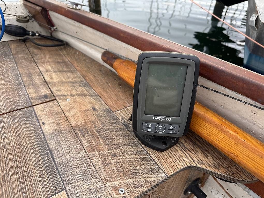 Barche: Bateau 8cv 5 places – Usato da Cortaillod venduto da john83 3