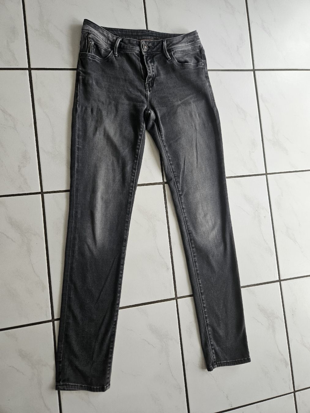 Jeans: jeans gr.38 – Gebraucht aus Niederwil AG von marciag