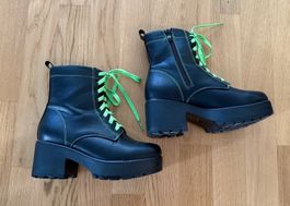 Schwarze Stiefel Grösse 38