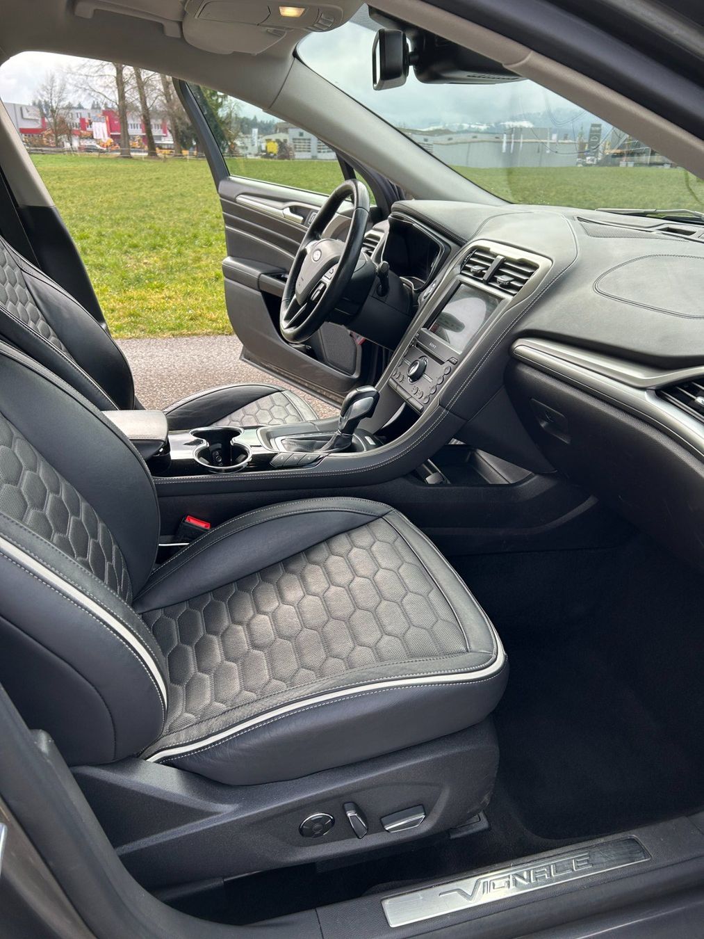 Ford Automobili: Ford Mondeo, Vignale – Usato da Emmenbrücke venduto da David-off 5