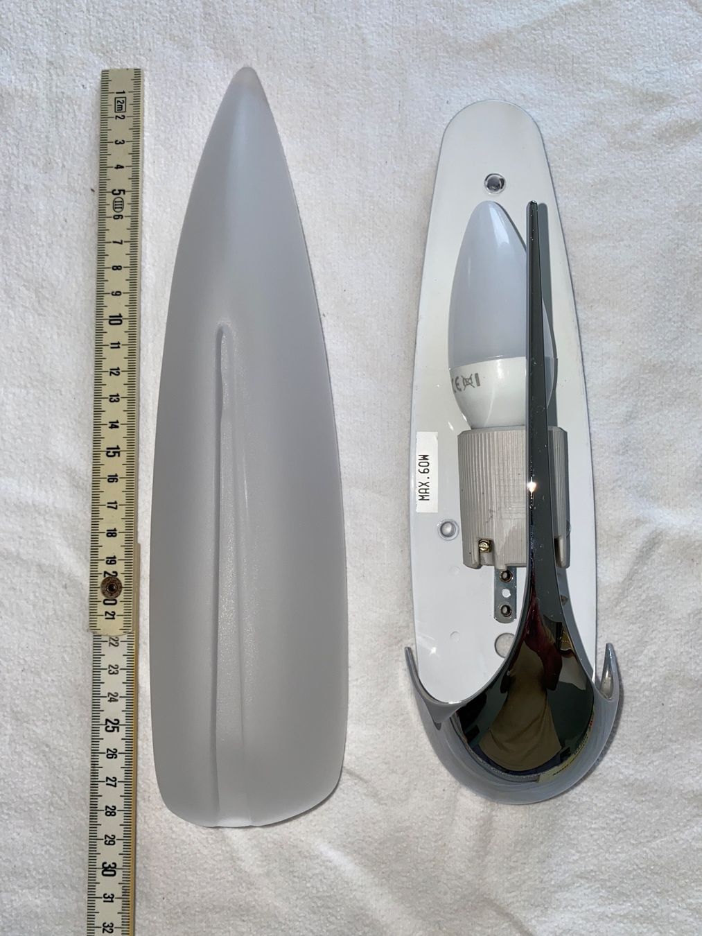 Lampade: Schöne mattglas Wandlampe mit Chromelement – Usato da Maur venduto da privat101 3