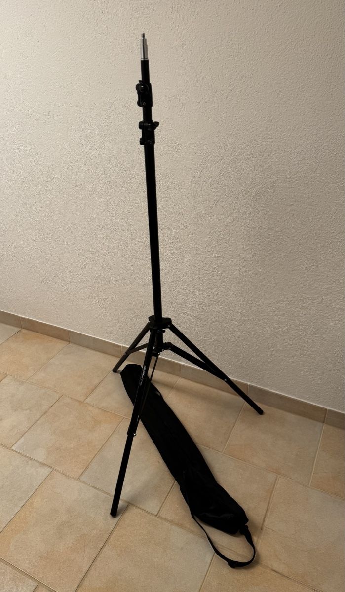 Treppiedi & Teste: Lampenstativ Walimex Pro FT-8051 – Usato da Meltingen venduto da Ih8you