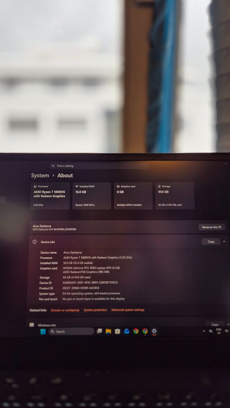 Asus Portables: ROG Strix Zephyrus G14 Gaming Laptop – D'occasion à Neuhausen par Ayman_Kand 5