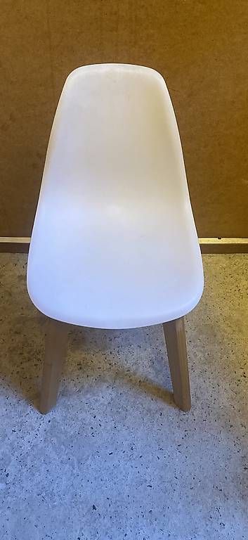 Stühle: Chaise enfant inspiration eames – Gebraucht aus Vevey von Raymonde_J 3