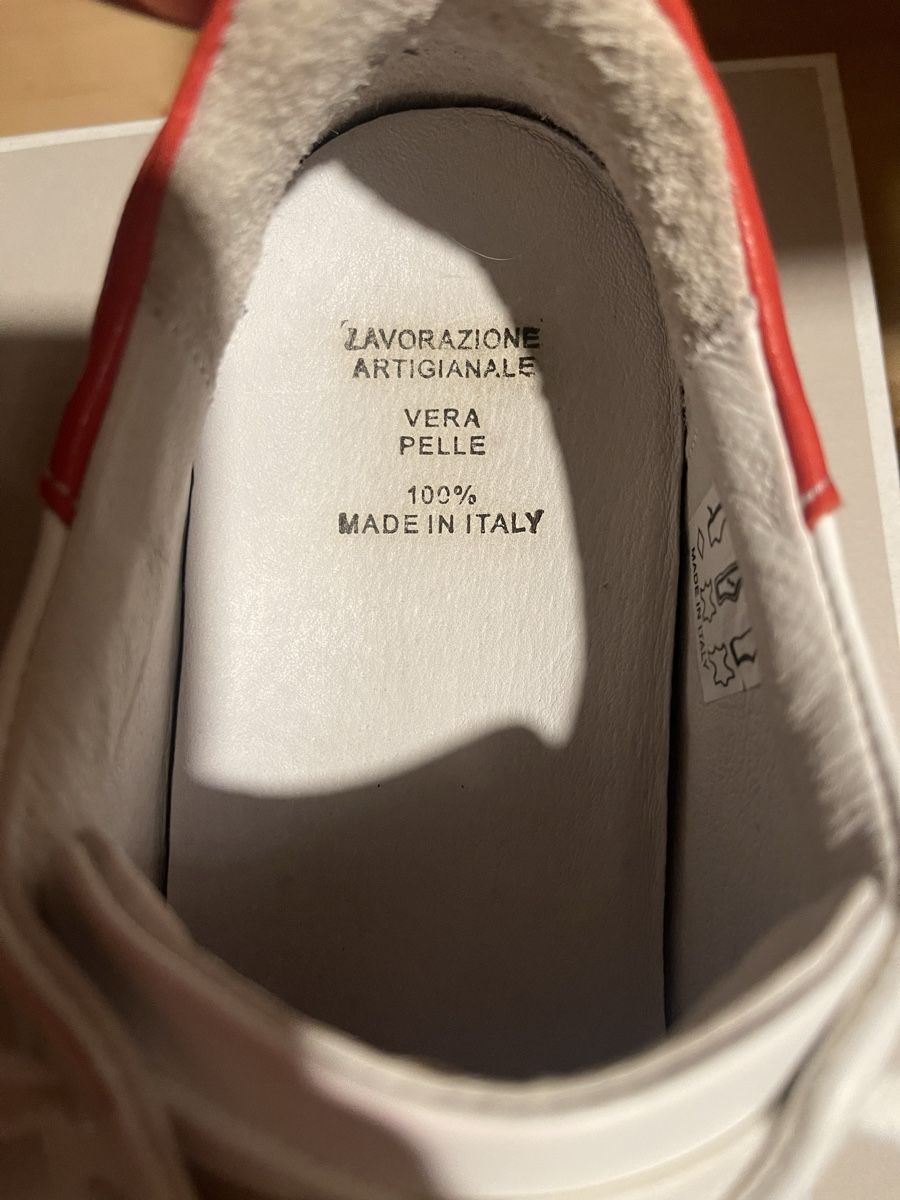 Herrenschuhe: weisse Turnschuhe Leder Grösse 44 – Gebraucht aus Wil SG von WauWauBoutique 2