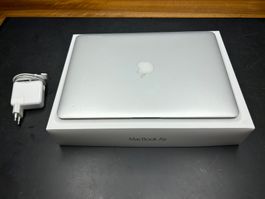 Apple MacBook Air 13'' (Mitte 2013 1.3 GHz i5 256 GB)