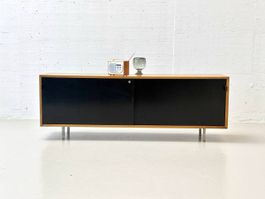 Credenza in legno di noce Knoll International, anni ’60