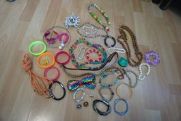 Schmuck für Kinder: Ketten, Armbänder, Ringe
