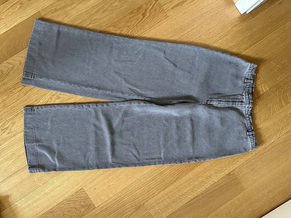 Sessun Jeans: Jeans Sessun gris – D'occasion à Pully par tarra26