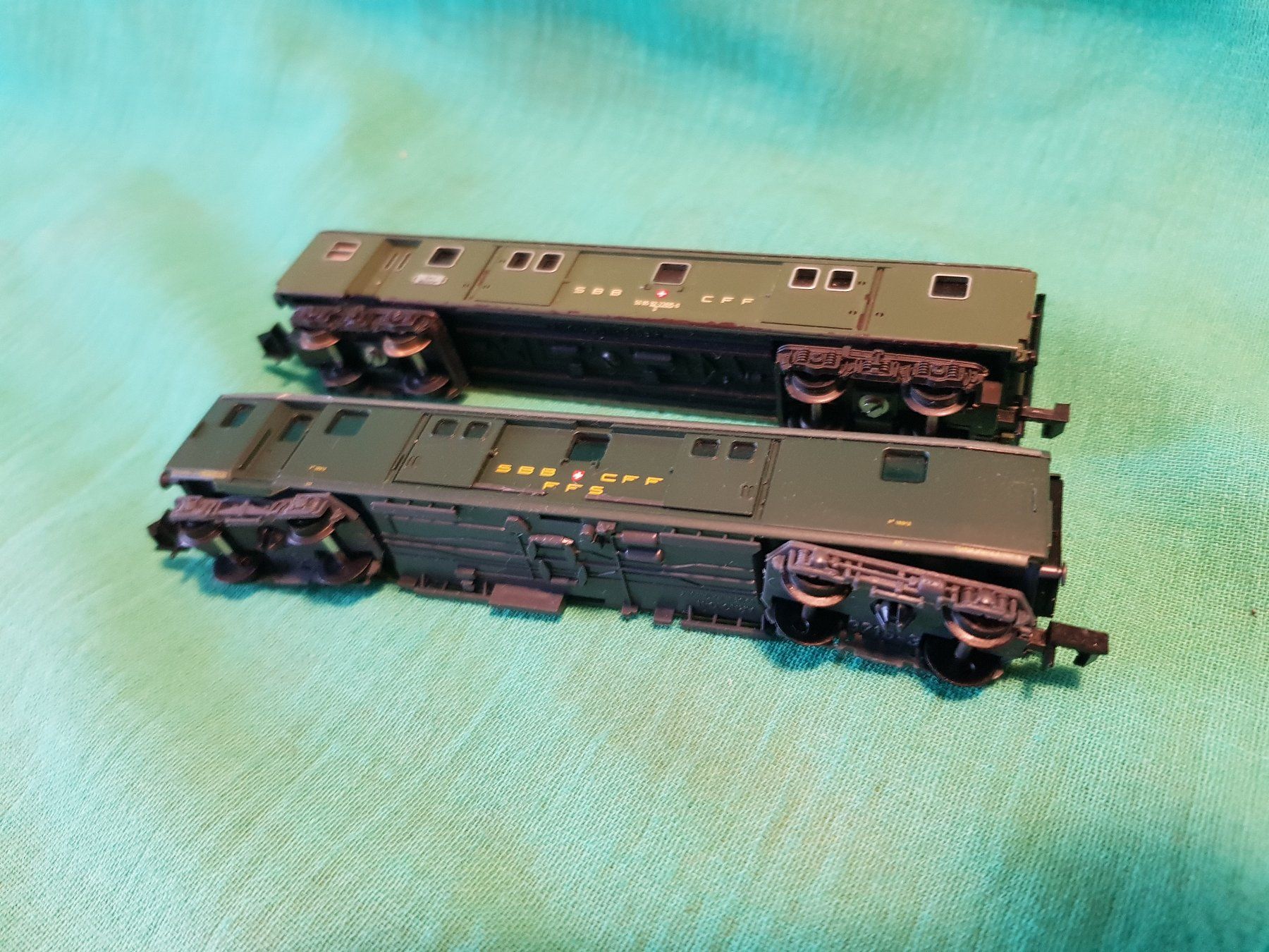 Arnold Modellini di ferrovie: Deux fourgons CFF échelle "N" un Arnold, un Trix. – Usato da Genève venduto da odu50 4