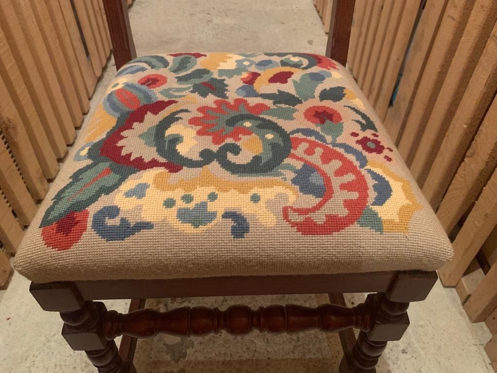Sedie: Chaise Gobelin – Usato da Moutier venduto da Linou 2