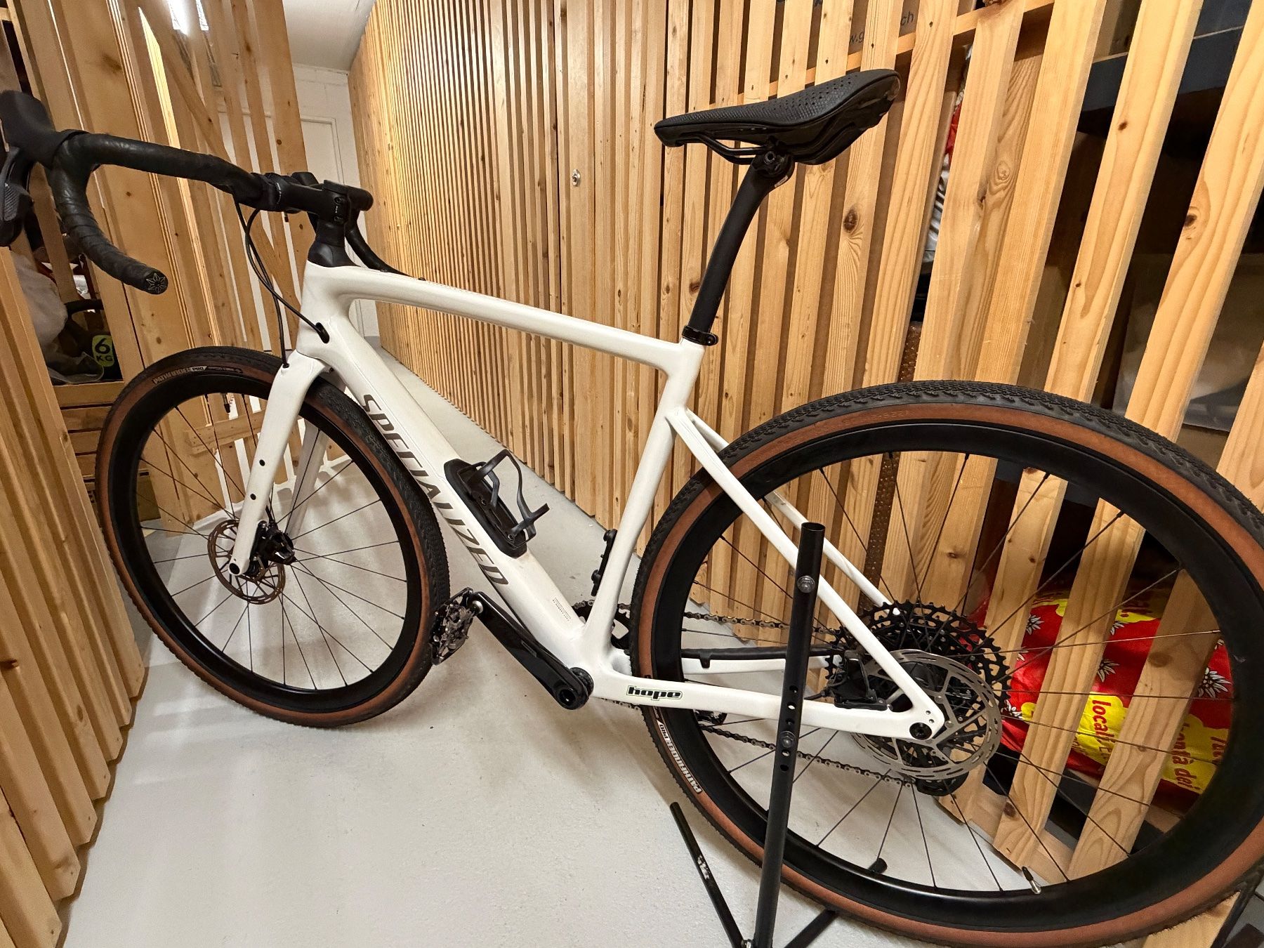 Specialized Biciclette: Specialized Diverge Expert Carbon 2024 – Usato da Stans venduto da ste_c5c8 1