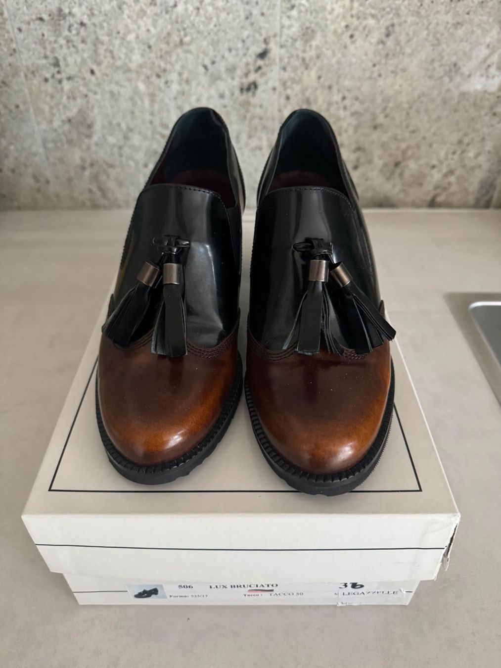 Scarpe da donna: Leder Pumps in der Gr. 36 – Nuovo e nell'imballaggio originale da Geroldswil venduto da Jeremy11 1