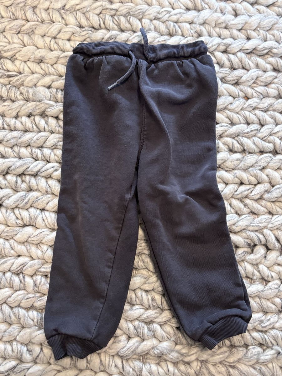 Lotti & Set di vestiti: 4x Hosen in Grösse 86 – Usato da Kilchberg ZH venduto da cla_z8n7 3