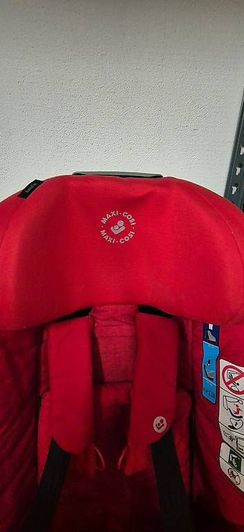 Maxi-Cosi Auto-Kindersitze: Siège auto Maxi-cosi rouge – Gebraucht aus Cartigny von Em81 2