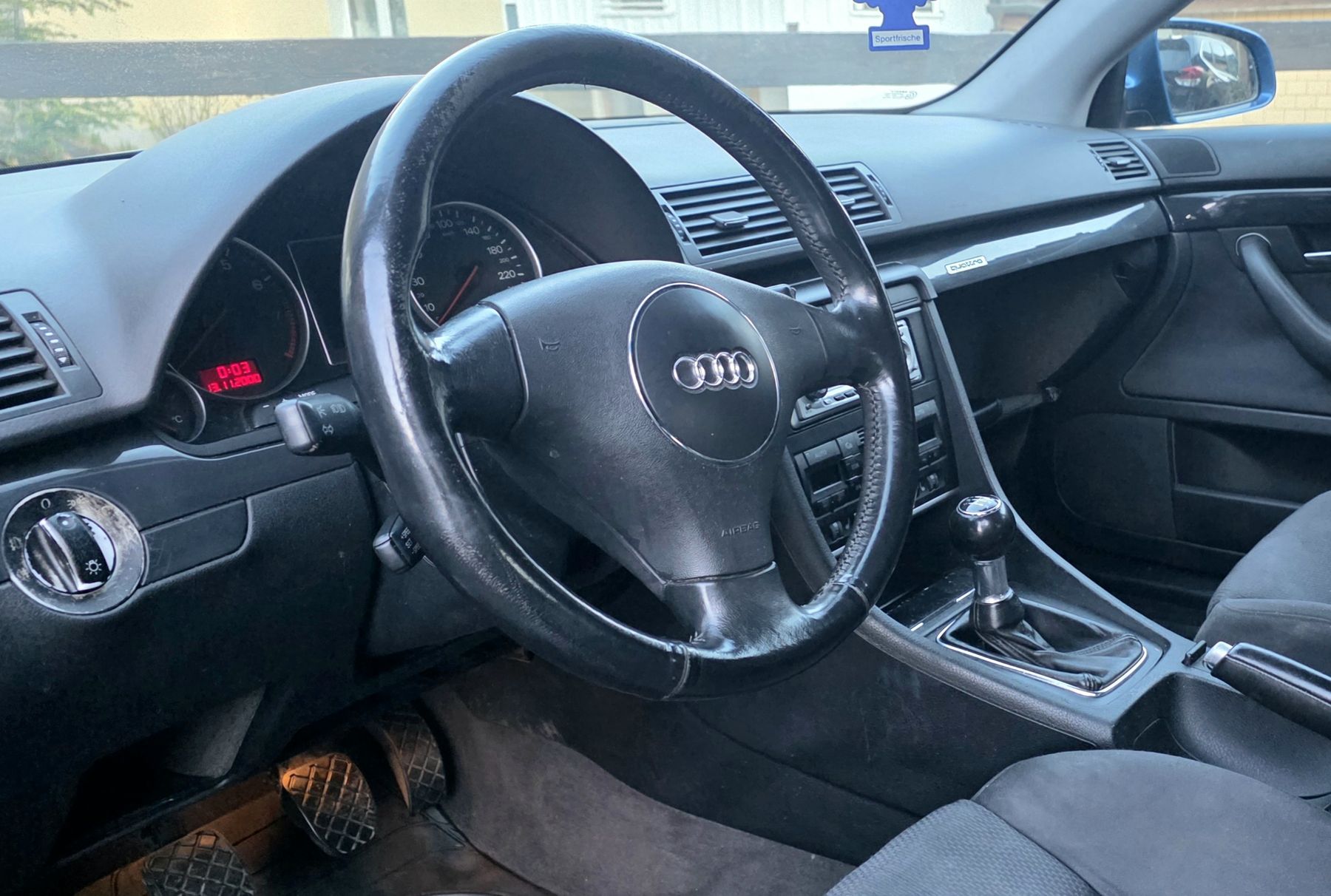 Audi Autos: Audi A4 1.8t quattro Limo – Gebraucht aus Heiligkreuz (Mels) von Beyond-Auto 7
