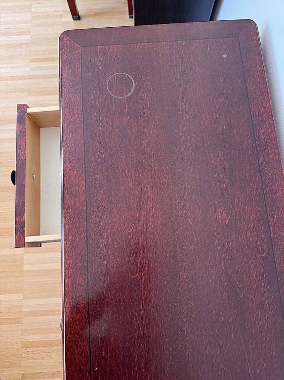 Tavoli: Holztisch / Konsole mit Stuhl – Usato da Zürich venduto da doufda 2