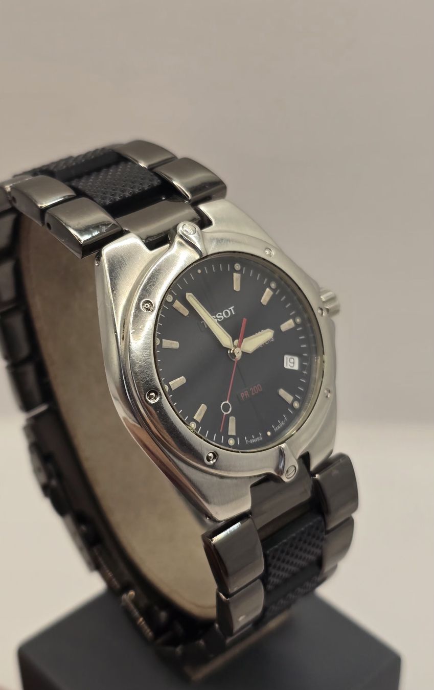 Tissot Orologi: Tissot PR200 Quartz Date 39mm – Usato da Minusio venduto da AGSuhren 2