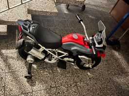 Kinder Elektro Motorrad mit Stützrädern