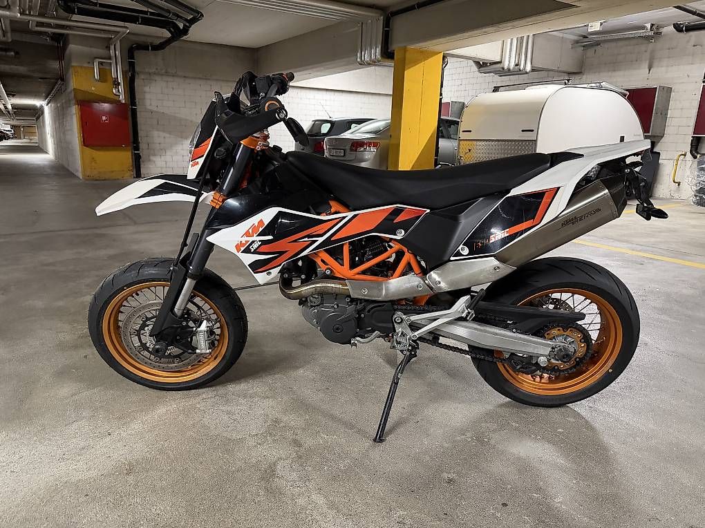 KTM Strada: KTM 690 SMCR – Usato da Root venduto da Sphex21