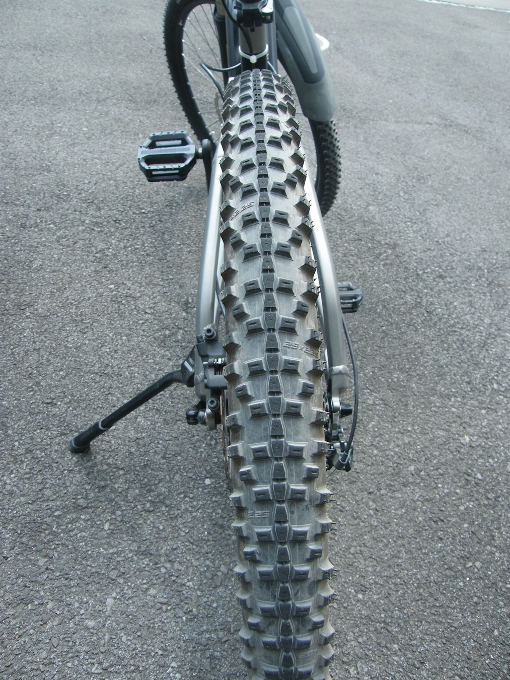 Flyer Velos: FLYER TX 7.10 E-MTB Fully in Silbergrau – Gebraucht aus Arth von dig_7skx 5