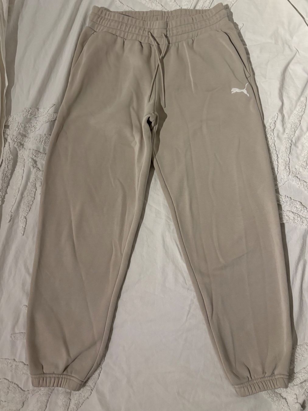 Puma Pantalons: Puma Trainerhose / Jogginghose – D'occasion à Zürich par hue_82qd