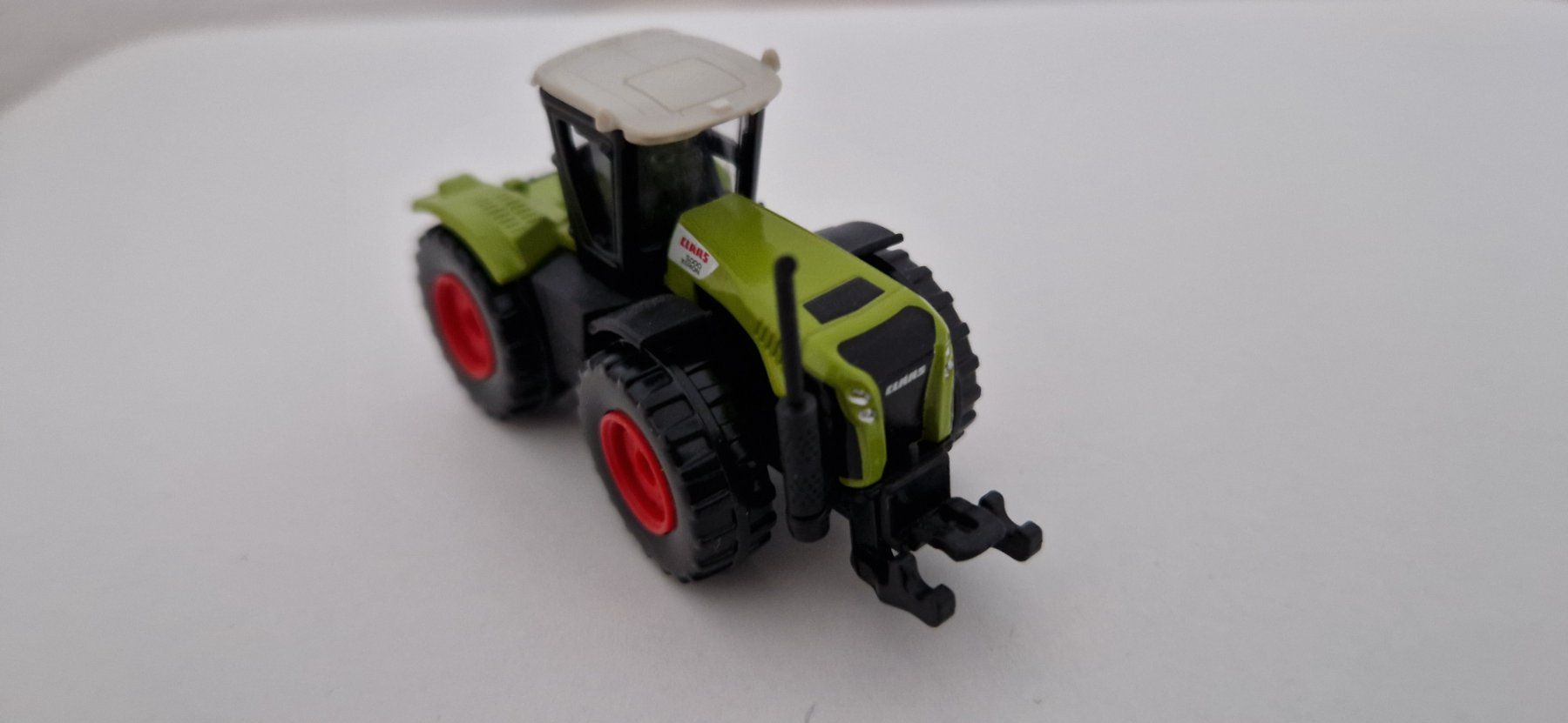 Giocattoli: Spielzeug Traktor – Usato da Wünnewil venduto da 1509mani 2