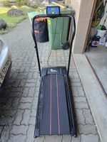 Laufband Newgen Medicals schwarz mit Display 