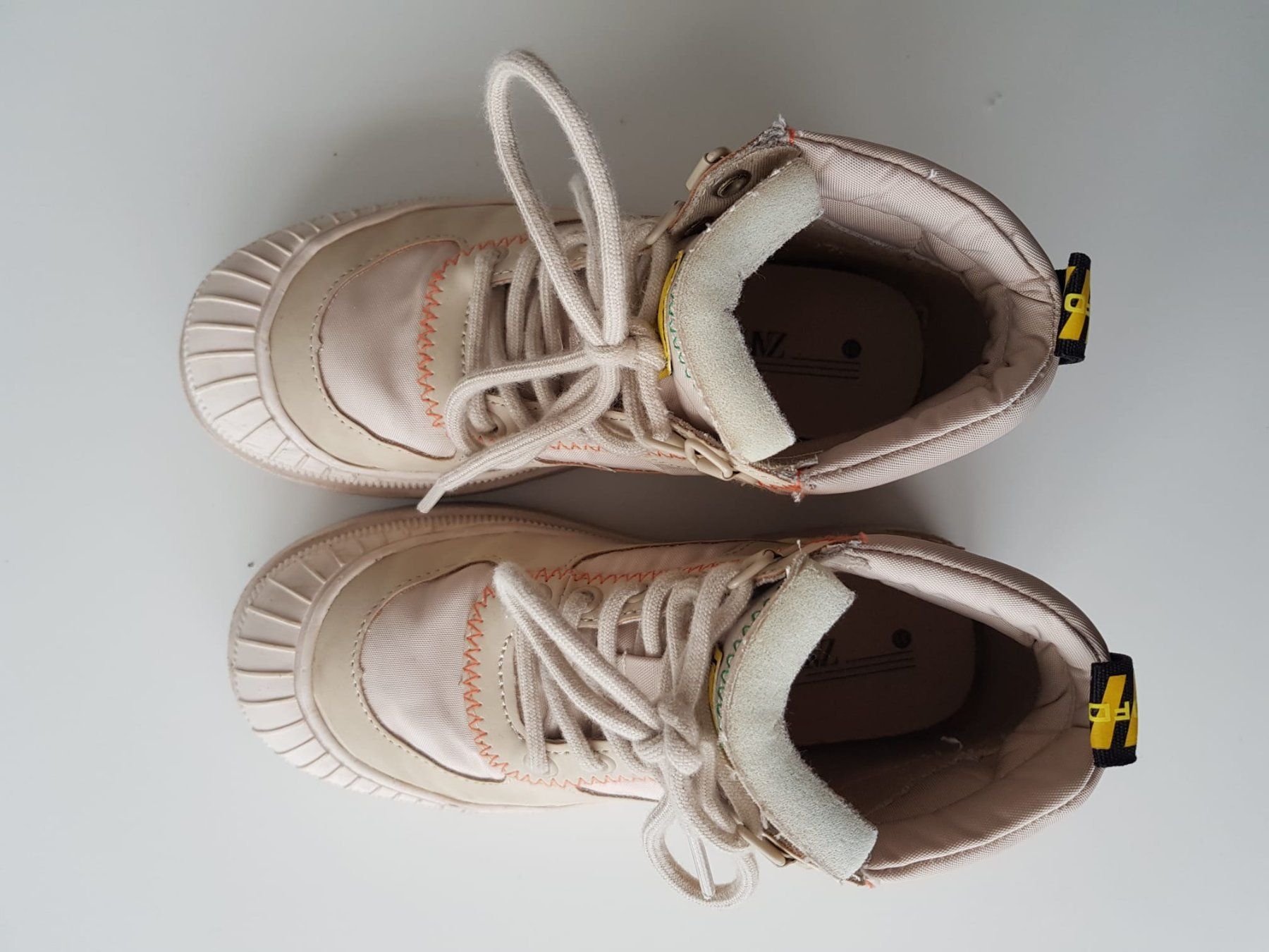 Zara Scarpe per ragazzi: Kinder Schuhe Zara – Usato da Münchenstein venduto da mt25 4