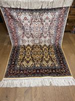 206x123 Extrem Feiner Seidenteppich - Echt handgeknüpft