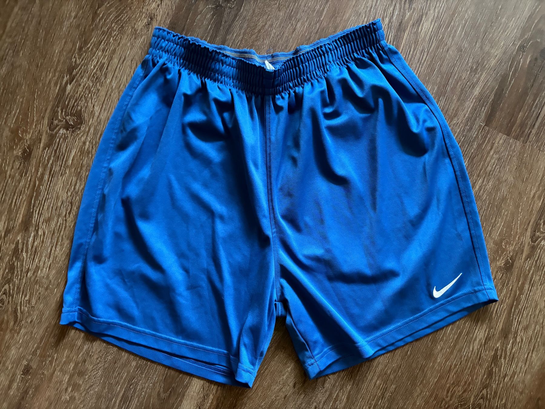Nike Pantalons: Nike Hose Gr. XL – D'occasion à Muttenz par bargain_hunter