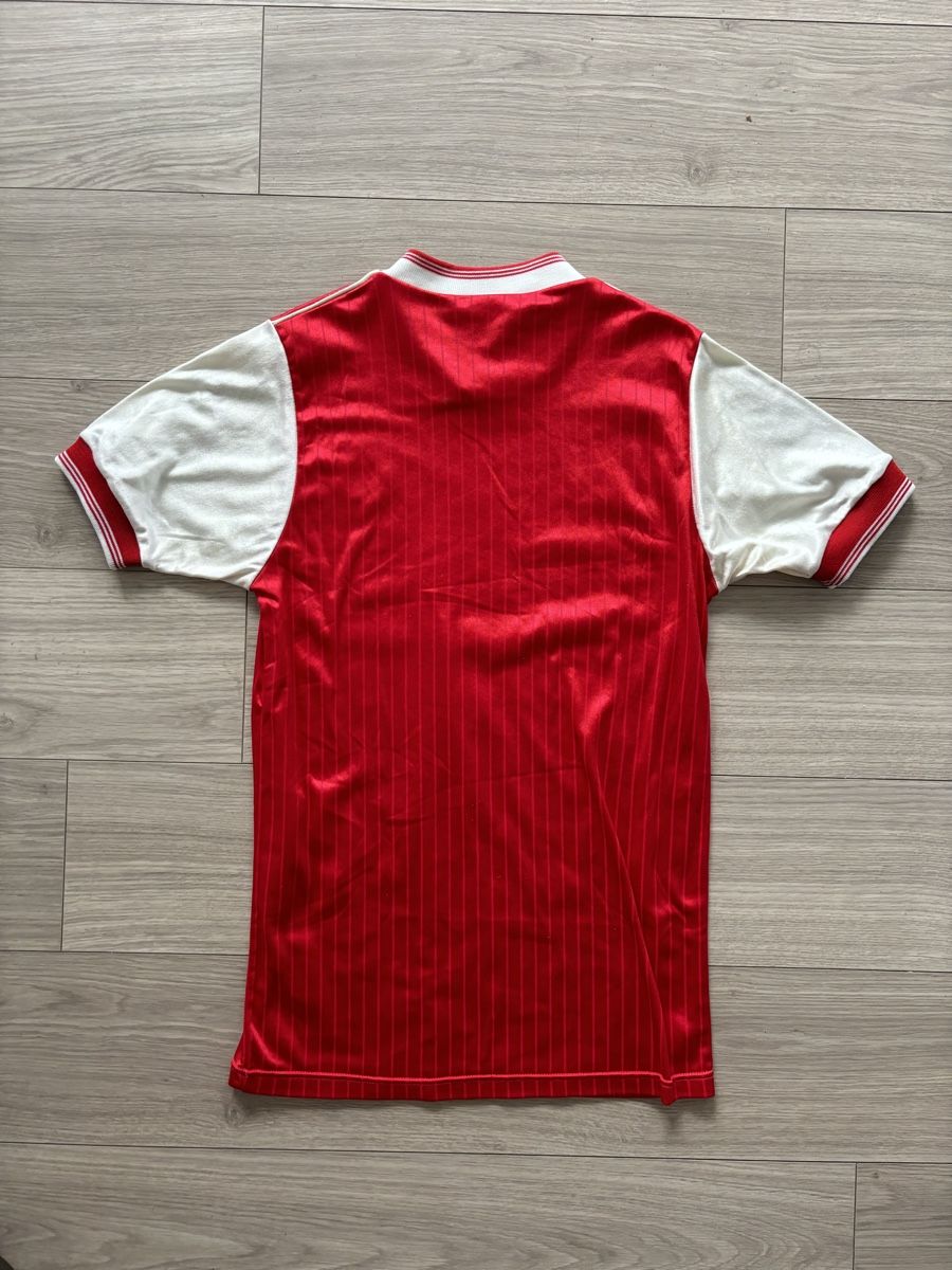Umbro Leibchen & Hosen: 1985-86 Arsenal Centenary Home Shirt – Gebraucht aus Castione von REER 1