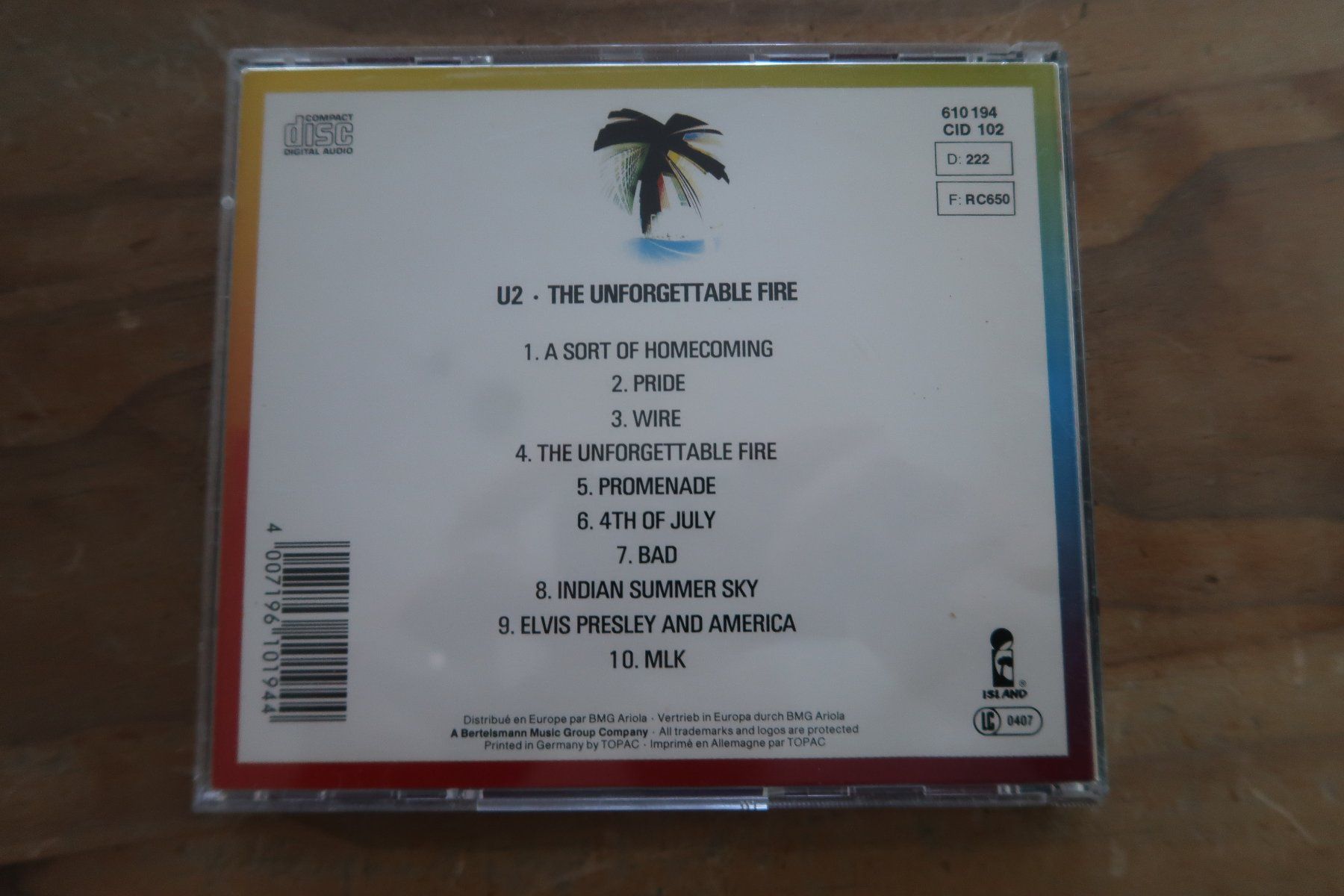 CDs: U2 - THE UNFORGETTABLE FIRE - CD – Gebraucht aus Basel von Patiscat 1