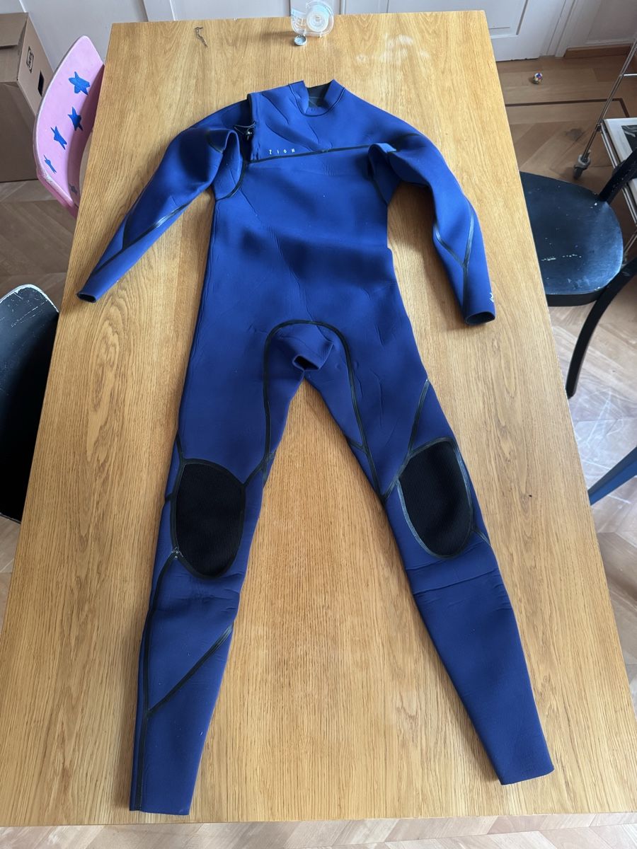Costumes: Neoprenanzug 3 mm blau Grösse M – D'occasion à Zuerich par Rufab