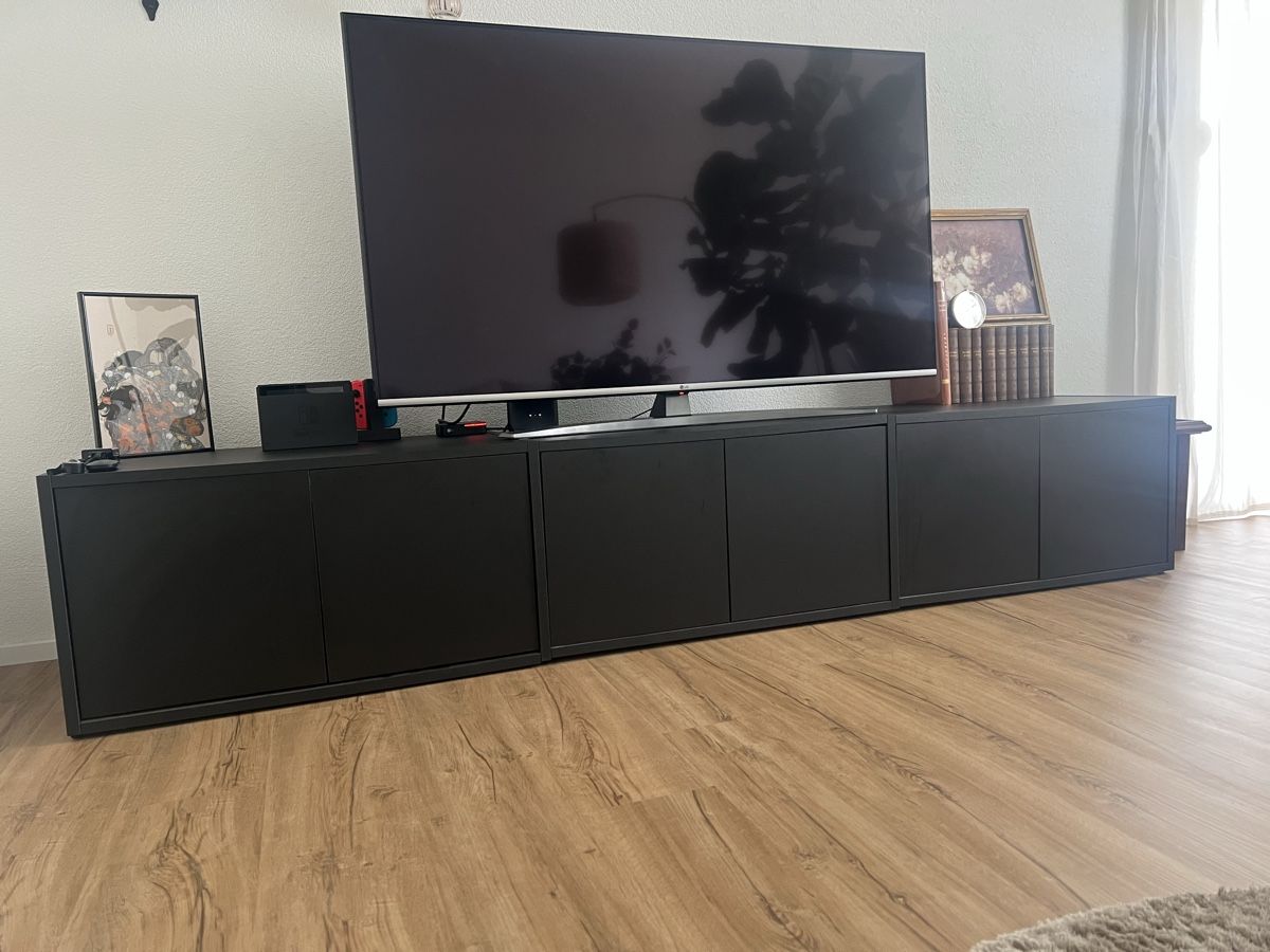 Mobili TV: Lowboard Schwarz Matt – Usato da Aarburg venduto da saltyelle