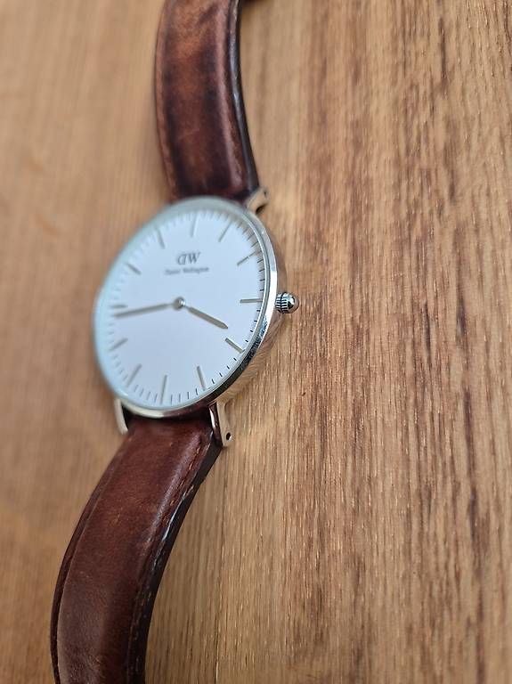 Orologi: Daniel Wellington Uhr Classic – Usato da Kriens venduto da Rina456 2