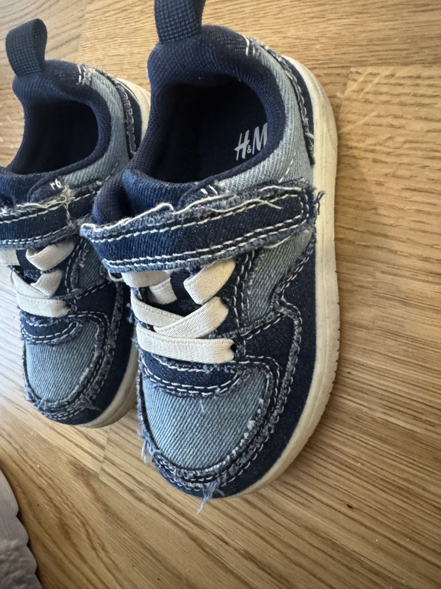 H&M Scarpe per ragazzi: Basket t.23 – Usato da La Chaux-de-Fonds venduto da kel_9khc 1