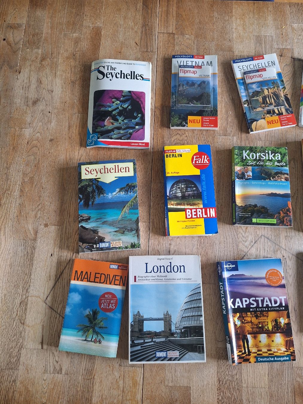 Bücher: Diverse Reiseführer – Gebraucht aus Ipsach von nik_6hkj 3