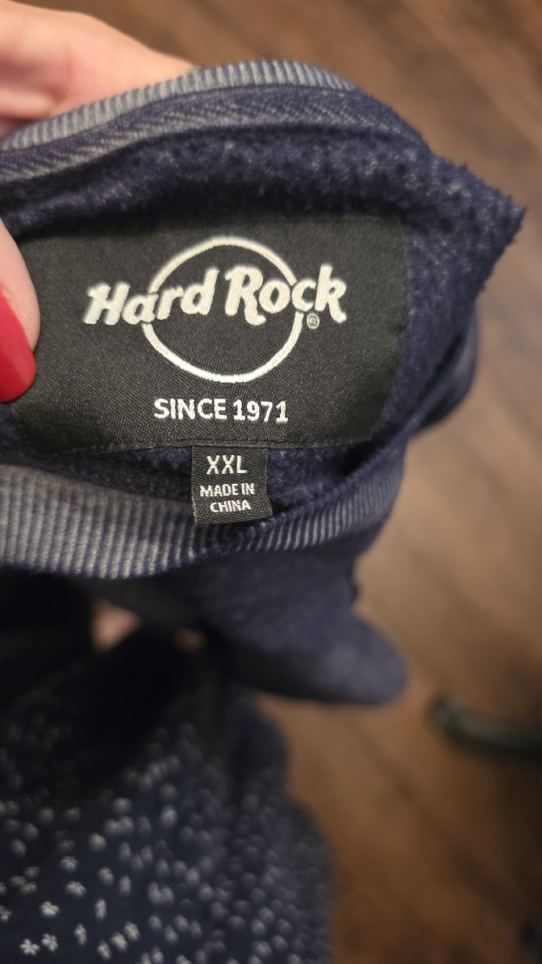 Hard Rock Cafe Maglioni & Felpe: Hard Rock Café Paris, Pullover Grösse XXL Used Look – Usato da Rorbas venduto da Diana_279 1