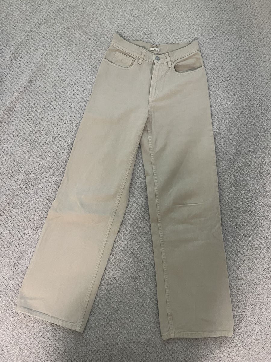 Brandy Melville Jeans: beige brandy melville jeans – Usato da Füllinsdorf venduto da si.ja.35