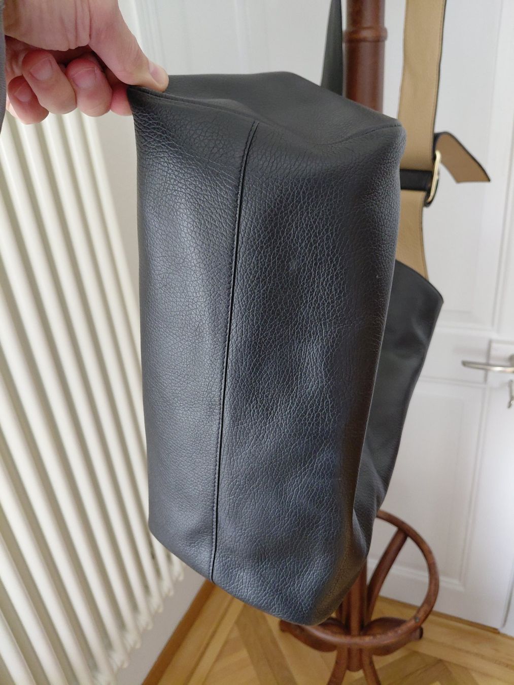 Cos Taschen für Damen: Ledertasche COS – Gebraucht aus Zürich von benski34 6